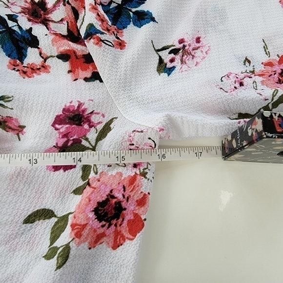 TRIXXI floral romper size small - Picture 5 of 8